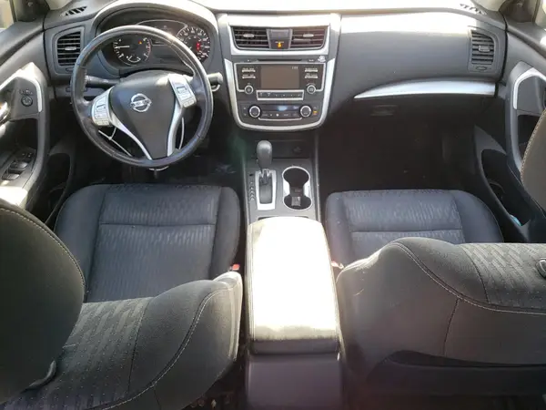 1N4AL3AP5HC285688 2017 NISSAN ALTIMA - Image 8