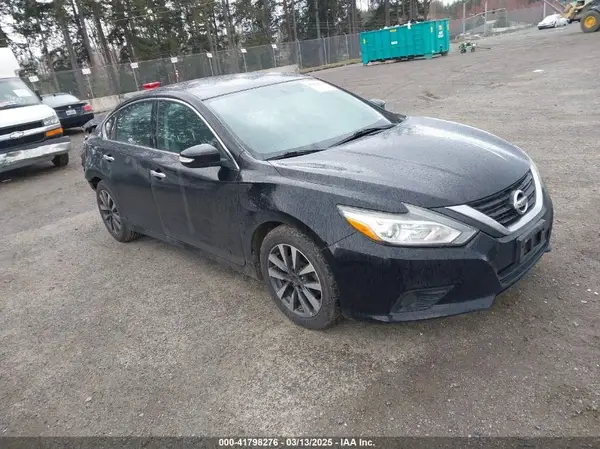 1N4AL3AP5HC285755 2017 NISSAN ALTIMA - Image 1