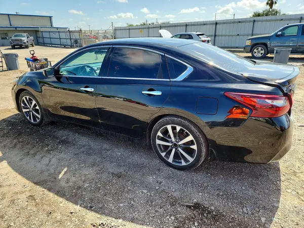 1N4AL3AP5HC287330 2017 NISSAN ALTIMA - Image 2