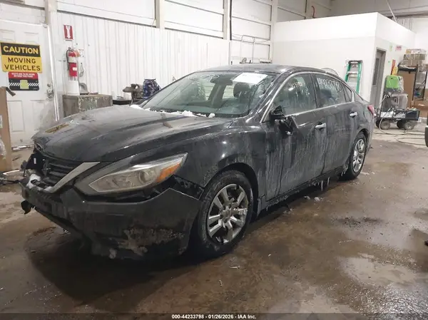 1N4AL3AP5HC287568 2017 NISSAN ALTIMA - Image 2