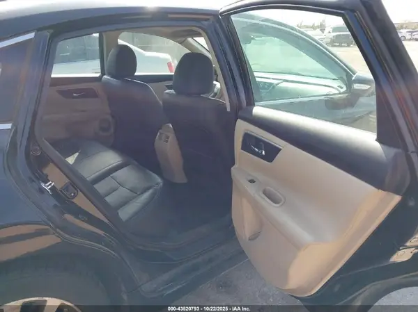 1N4AL3AP5HC290406 2017 NISSAN ALTIMA - Image 8