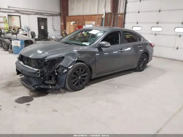 1N4AL3AP5HC290695 2017 NISSAN ALTIMA - Image 2