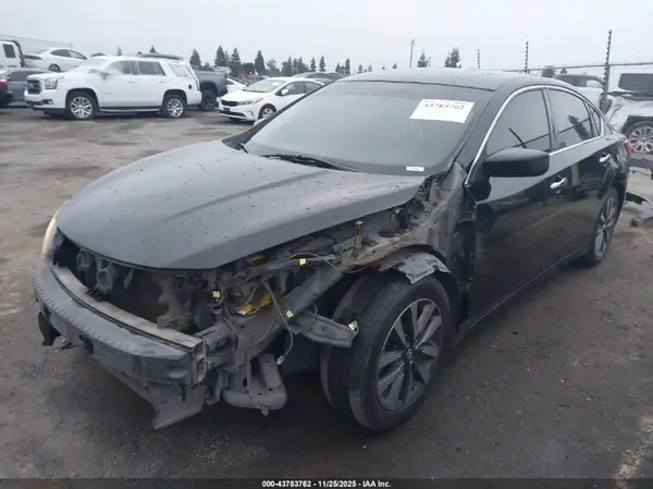 1N4AL3AP5HC292365 2017 NISSAN ALTIMA - Image 2