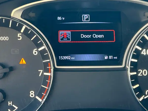 1N4AL3AP5HC292978 2017 NISSAN ALTIMA - Image 8