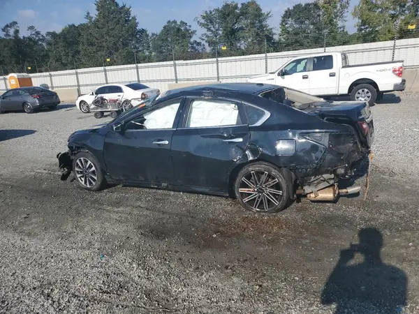 1N4AL3AP5HC293323 2017 NISSAN ALTIMA - Image 2
