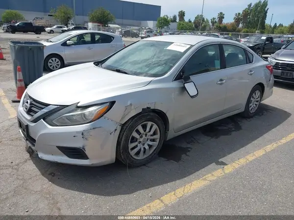 1N4AL3AP5HC293869 2017 NISSAN ALTIMA - Image 2