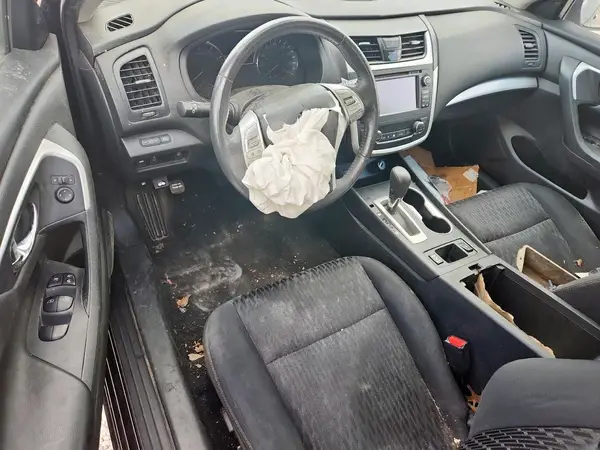 1N4AL3AP5HC295265 2017 NISSAN ALTIMA - Image 8