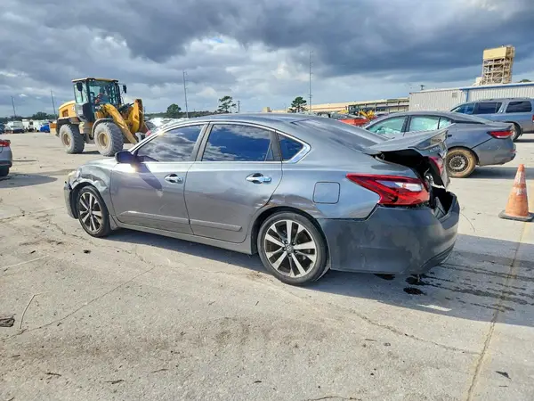 1N4AL3AP5HC295489 2017 NISSAN ALTIMA - Image 2