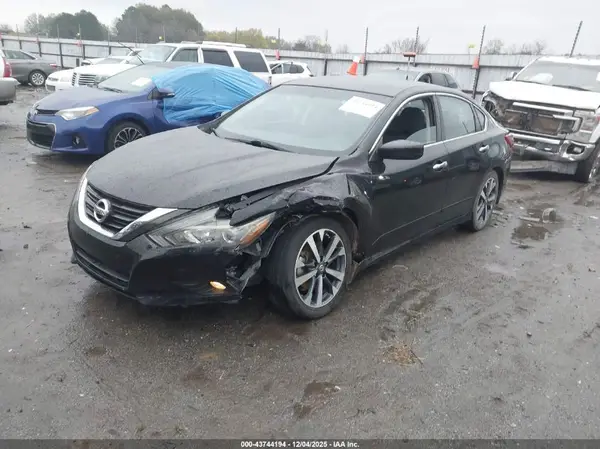 1N4AL3AP5HC295671 2017 NISSAN ALTIMA - Image 2