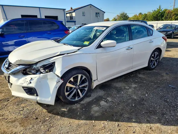 1N4AL3AP5HC296335 2017 NISSAN ALTIMA - Image 1