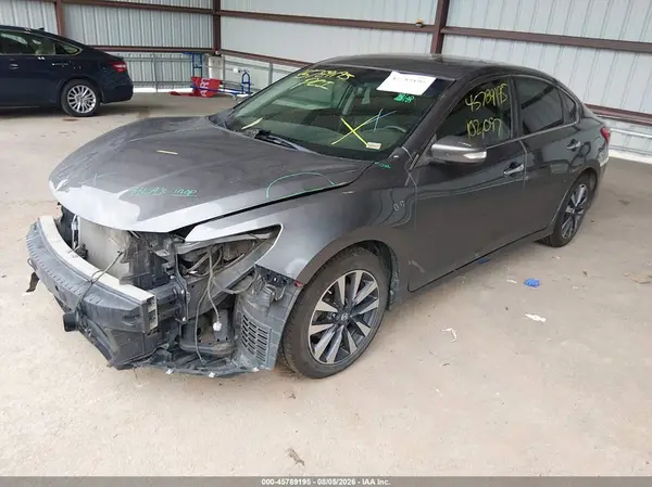 1N4AL3AP5HC296495 2017 NISSAN ALTIMA - Image 2