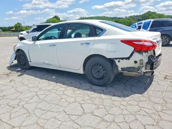 1N4AL3AP5HC298070 2017 NISSAN ALTIMA - Image 2