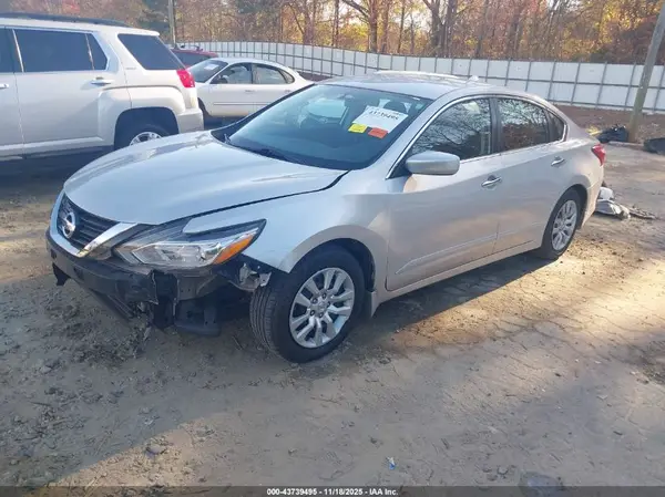 1N4AL3AP5HC298568 2017 NISSAN ALTIMA - Image 2