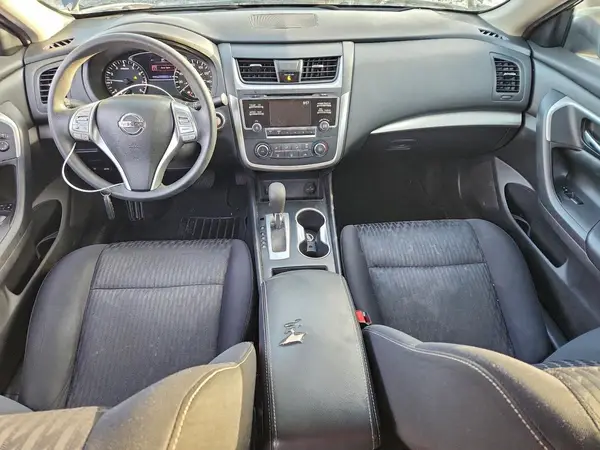1N4AL3AP5HC470064 2017 NISSAN ALTIMA - Image 8
