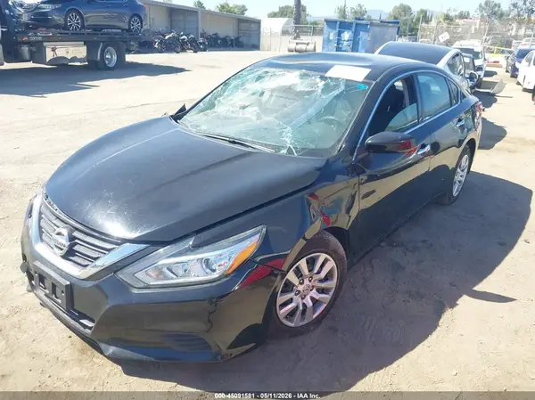1N4AL3AP5HC471781 2017 NISSAN ALTIMA - Image 2