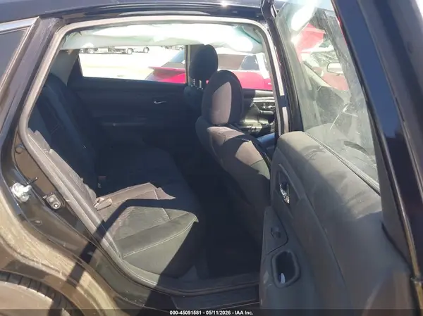 1N4AL3AP5HC471781 2017 NISSAN ALTIMA - Image 8