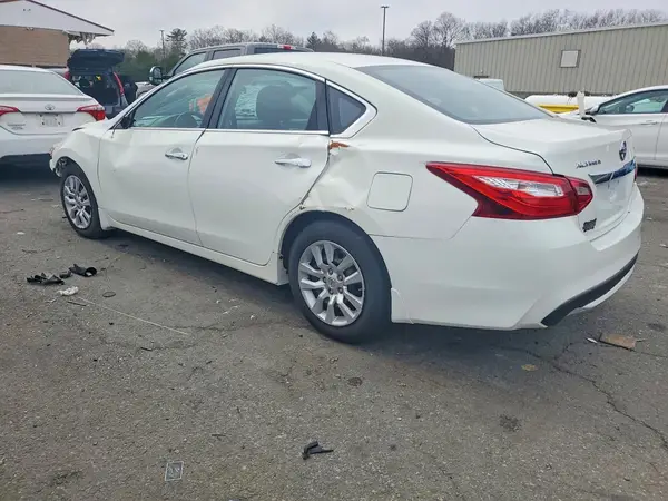 1N4AL3AP5HC473675 2017 NISSAN ALTIMA - Image 2