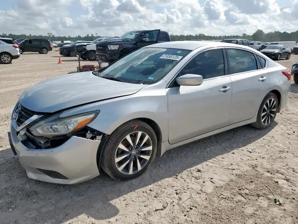 1N4AL3AP5HC475295 2017 NISSAN ALTIMA - Image 1