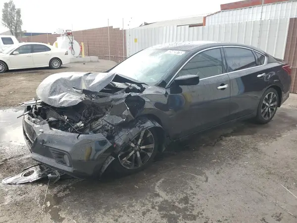 1N4AL3AP5HC475765 2017 NISSAN ALTIMA - Image 1