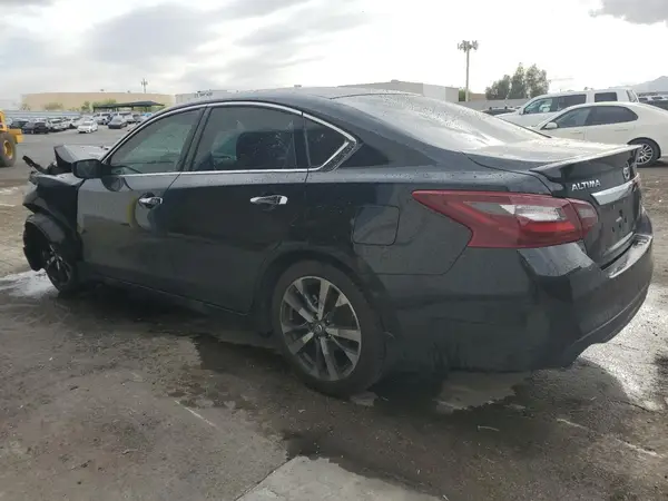 1N4AL3AP5HC475765 2017 NISSAN ALTIMA - Image 2