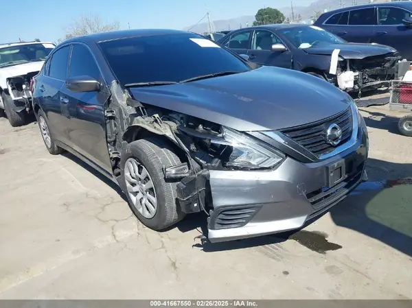 1N4AL3AP5HC476981 2017 NISSAN ALTIMA - Image 1