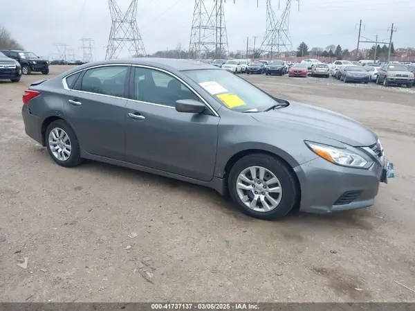 1N4AL3AP5HC477001 2017 NISSAN ALTIMA - Image 1