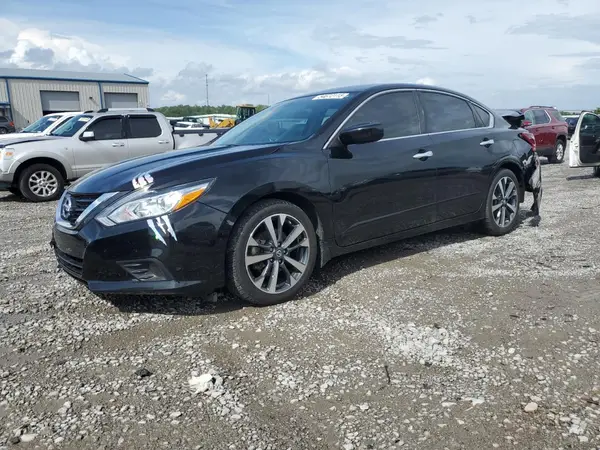 1N4AL3AP5HC480481 2017 NISSAN ALTIMA - Image 1