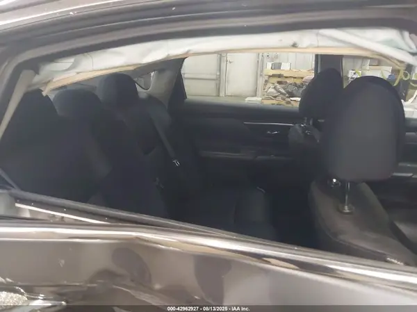 1N4AL3AP5HC480710 2017 NISSAN ALTIMA - Image 8