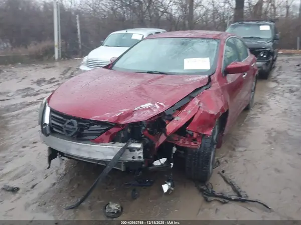 1N4AL3AP5HC482389 2017 NISSAN ALTIMA - Image 2