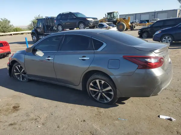 1N4AL3AP5HC490556 2017 NISSAN ALTIMA - Image 2