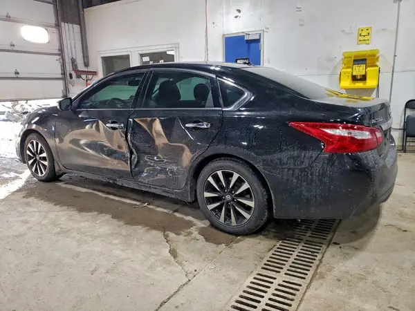1N4AL3AP5HC493537 2017 NISSAN ALTIMA - Image 2