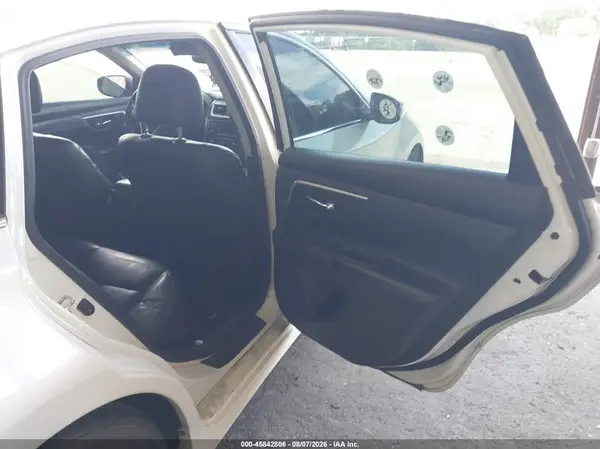 1N4AL3AP5HC494140 2017 NISSAN ALTIMA - Image 8