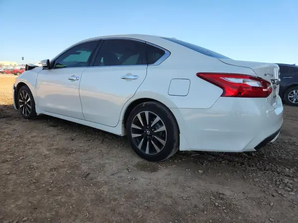 1N4AL3AP5HC494154 2017 NISSAN ALTIMA - Image 2