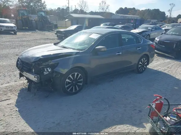 1N4AL3AP5HC494915 2017 NISSAN ALTIMA - Image 2