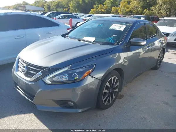 1N4AL3AP5HC494963 2017 NISSAN ALTIMA - Image 2