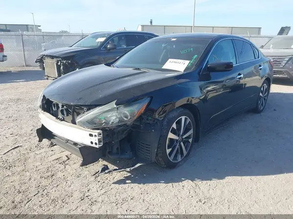 1N4AL3AP5HC499516 2017 NISSAN ALTIMA - Image 2