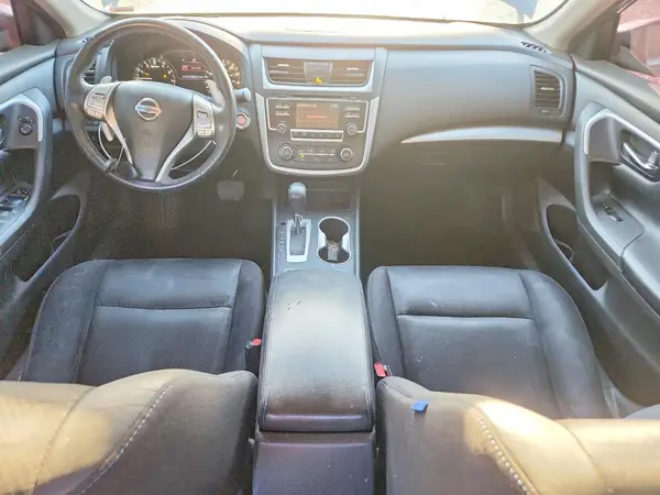 1N4AL3AP5HN306060 2017 NISSAN ALTIMA - Image 8