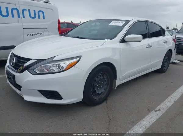 1N4AL3AP5HN306236 2017 NISSAN ALTIMA - Image 2