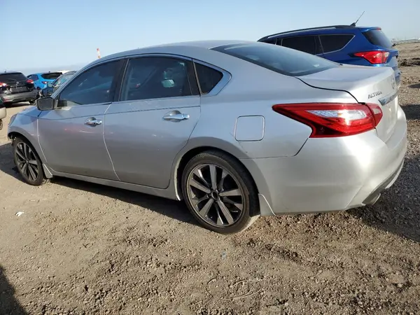 1N4AL3AP5HN309315 2017 NISSAN ALTIMA - Image 2