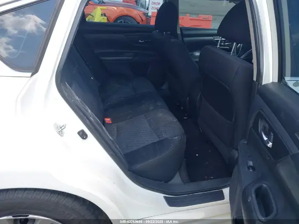 1N4AL3AP5HN309377 2017 NISSAN ALTIMA - Image 8