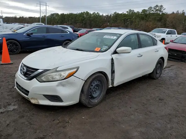 1N4AL3AP5HN311422 2017 NISSAN ALTIMA - Image 1