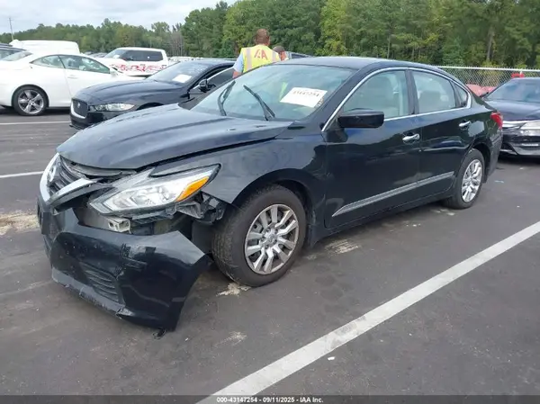 1N4AL3AP5HN312764 2017 NISSAN ALTIMA - Image 2