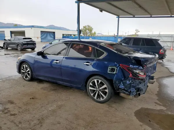 1N4AL3AP5HN319858 2017 NISSAN ALTIMA - Image 2