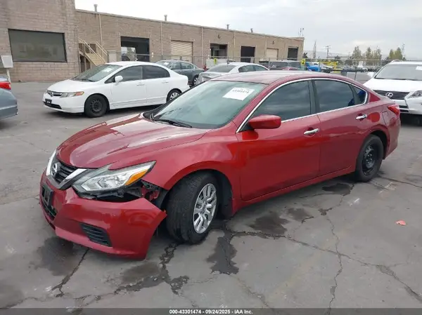 1N4AL3AP5HN320623 2017 NISSAN ALTIMA - Image 2