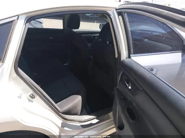 1N4AL3AP5HN321657 2017 NISSAN ALTIMA - Image 8