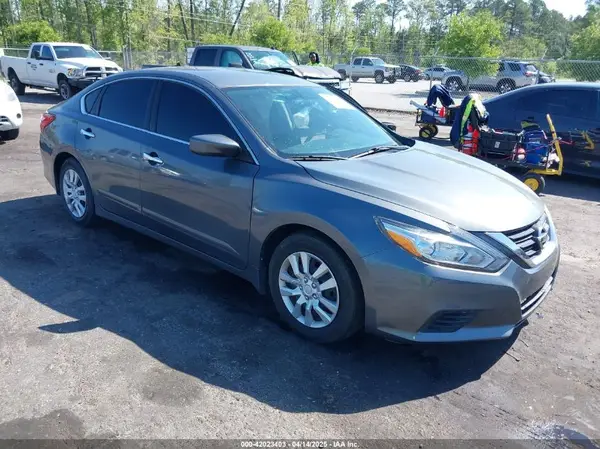 1N4AL3AP5HN323862 2017 NISSAN ALTIMA - Image 1