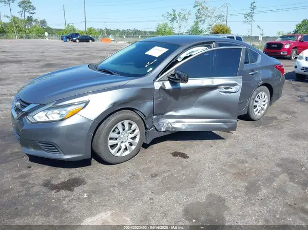 1N4AL3AP5HN323862 2017 NISSAN ALTIMA - Image 2
