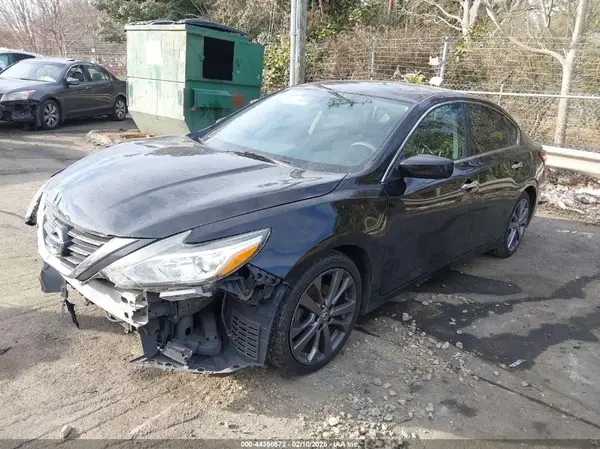 1N4AL3AP5HN325725 2017 NISSAN ALTIMA - Image 2