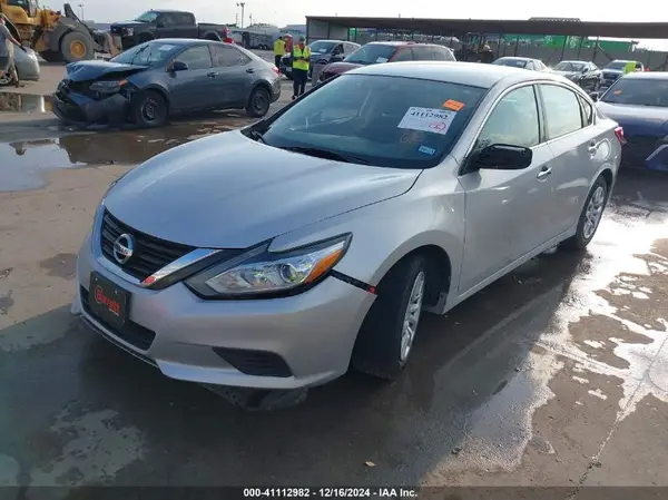 1N4AL3AP5HN325952 2017 NISSAN ALTIMA - Image 2