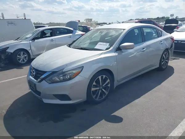 1N4AL3AP5HN329533 2017 NISSAN ALTIMA - Image 2